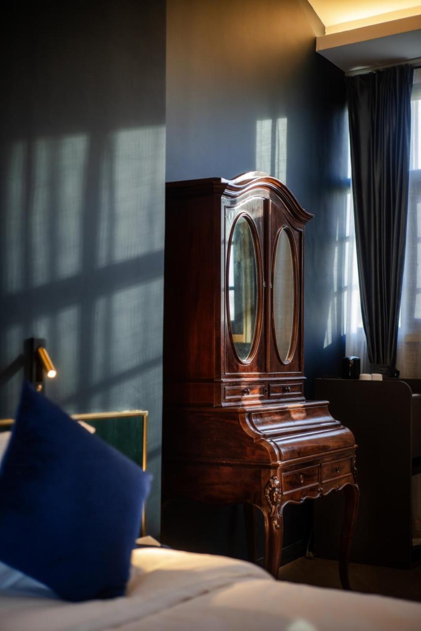 Moon And Chalice Boutique Hotel Kunming Eksteriør bilde
