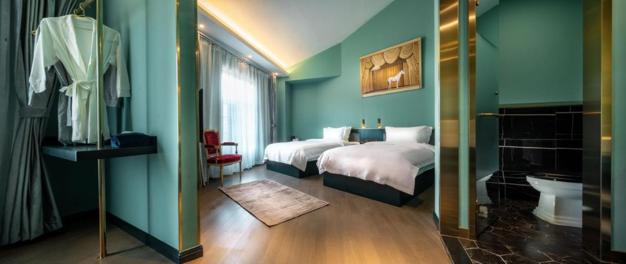 Moon And Chalice Boutique Hotel Kunming Eksteriør bilde